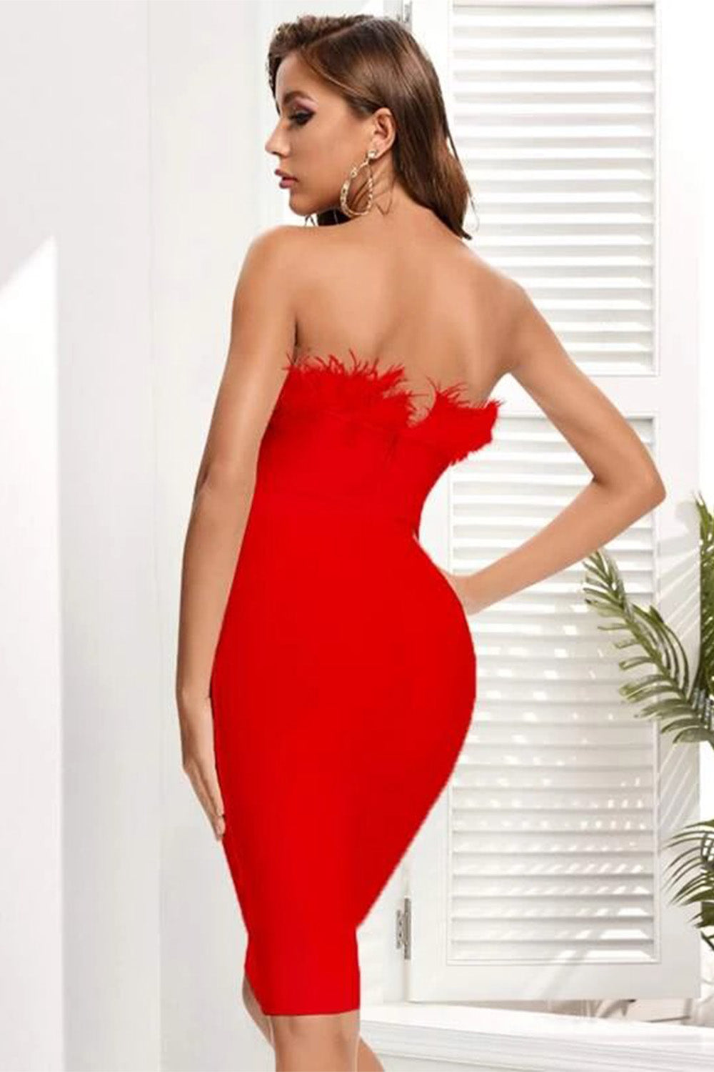 red bandage dress, red bodycon dress, feather bandage dress, cocktail dress, bandage dress for women, knee length bandage dress, sexy bandage dress, off shoulder bandage dress, bandage dress for women elegant, bright dress, colorful dress